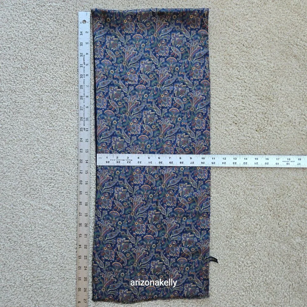 Axcess Wool-Backed Silk Scarf Navy - Picture 4 of 8